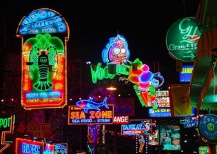 Christian organization hosts 'Night of Freedom' in Thailand to offer sex workers chance to escape 'cultural slavery'