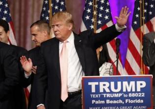 Donald Trump gains support of evangelical pastor Robert Jeffress