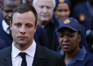 Oscar Pistorius Case News Latest: 'Blade Runner' Plays Football in Prison While His Lawyers Fail to Stop Appeal