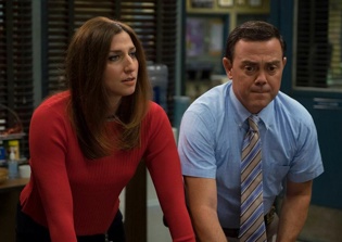 'Brooklyn Nine-Nine' season 4 episode 13 spoilers: Series to return in spring with Gina-centric arc?