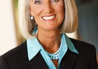 Anne Graham Lotz: America is in 'deep, deep trouble' but not 'too far gone'