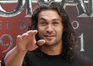 'The Crow' reboot release date news update: Jason Momoa to star in reboot