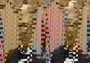 'Scandal' season 6 episode 4 spoilers: Cyrus tries to prove his innocence; Tony Goldwyn teases what's next after Tom's revelation