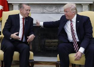 Trump calls for release of jailed American pastor during meeting with Turkish president