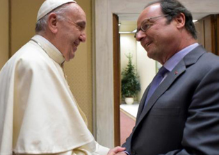 Pope Francis meets with French President Francois Hollande, express brotherly sentiments