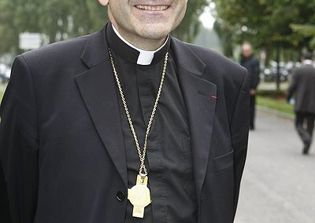 Catholic Cardinal questioned for negligence over pedophile case in France