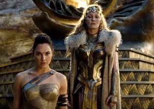 'Wonder Woman' release date, latest news: Latest international trailer features new war footage