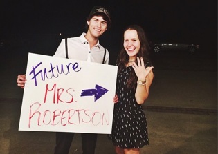 John Luke Robertson of 'Duck Dynasty' Announces Engagement