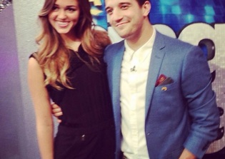 Duck Dynasty Latest News: Sadie Robertson Supports 'Love Is Project'